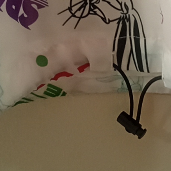 Windbreaker - Picture 6 of 11